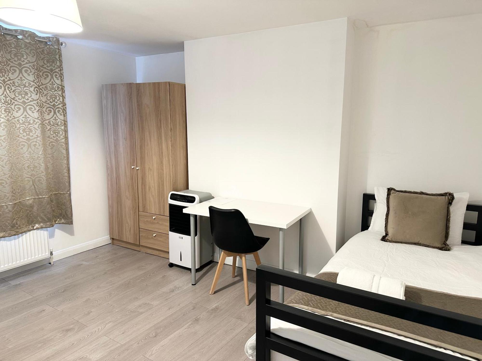 Westferry Hotell London Eksteriør bilde
